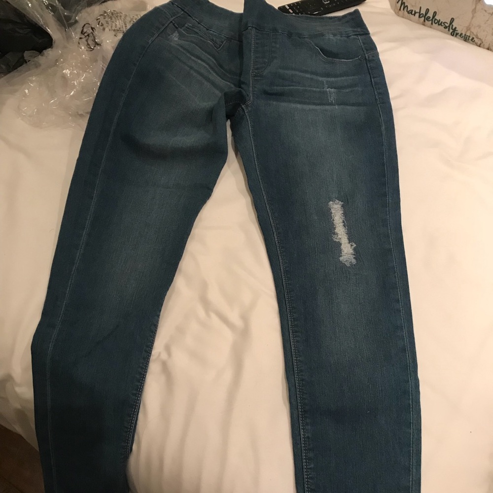Lola Jeans Pull On Jeggings